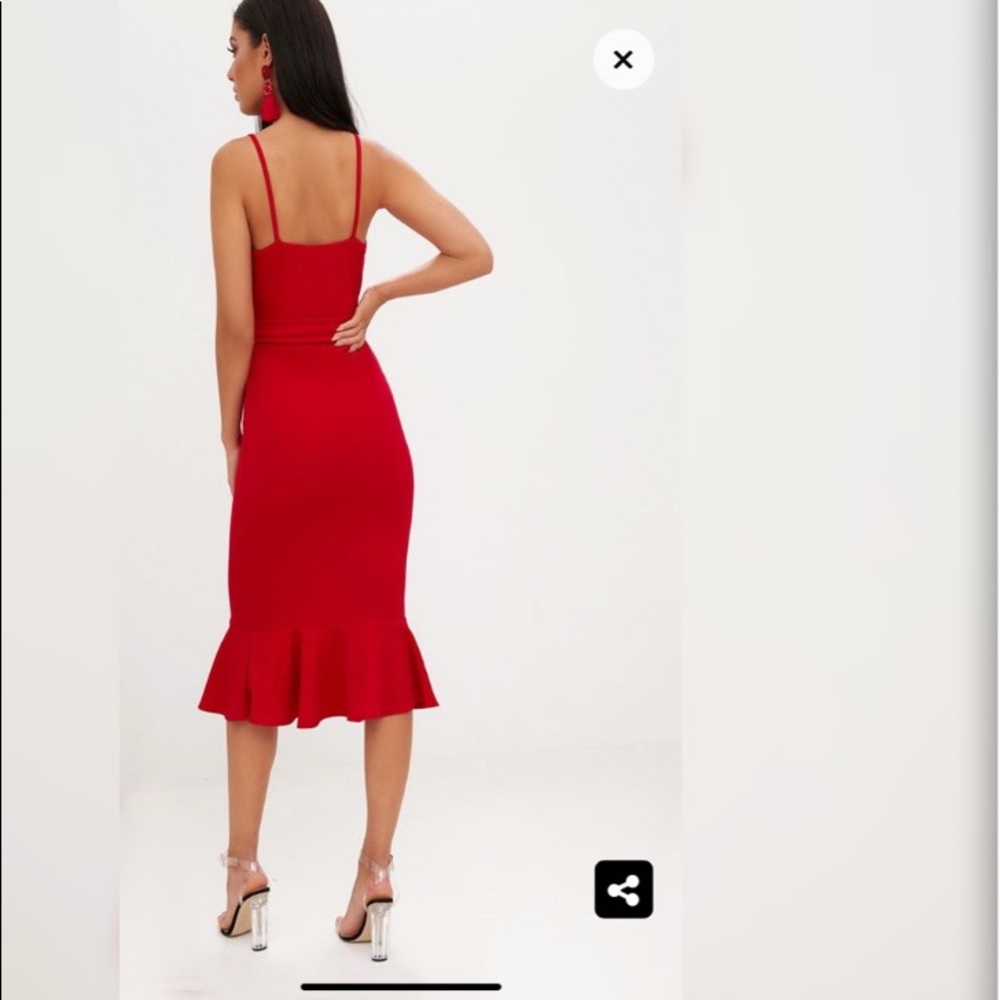 PrettyLittleThing Fishtail Midi Dress NWT - Picture 2 of 2